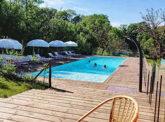 Estafete Bed & Breakfast 4*