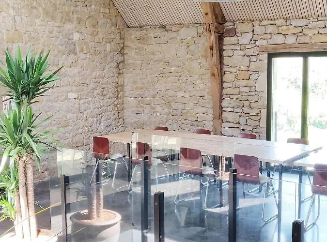 Bed & Breakfast Estafete 4*