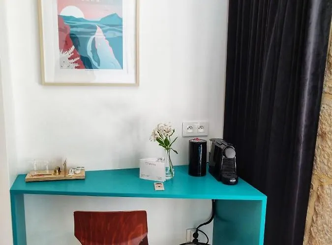 Estafete Bed & Breakfast 4*